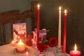 Beeswax Candles To Make Your Valentine's Dinner Unforgettable!
