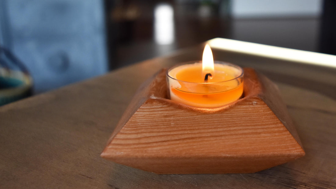 Beeswax tealight burning correctly