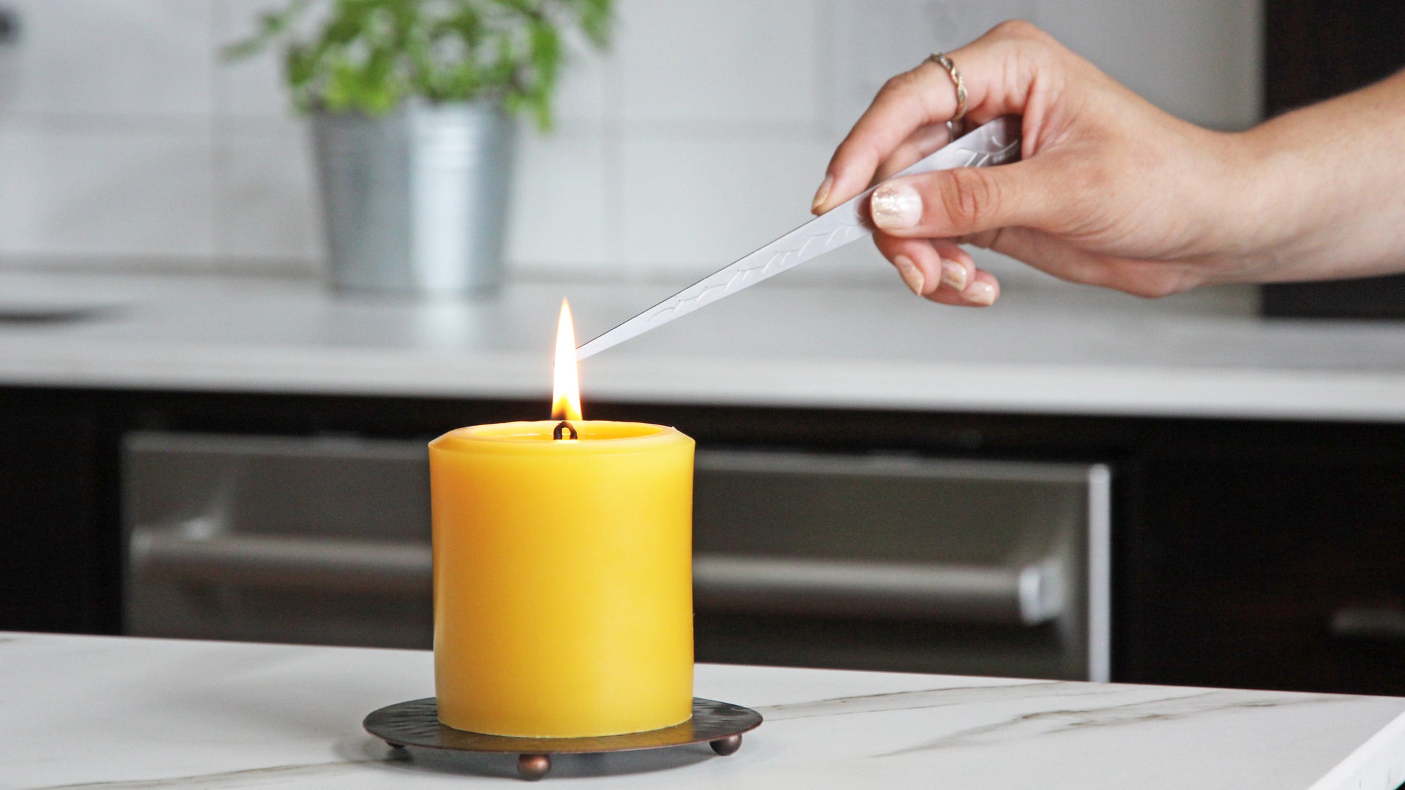 Candle Wick Dipper vs Snuffer and Types of Snuffers