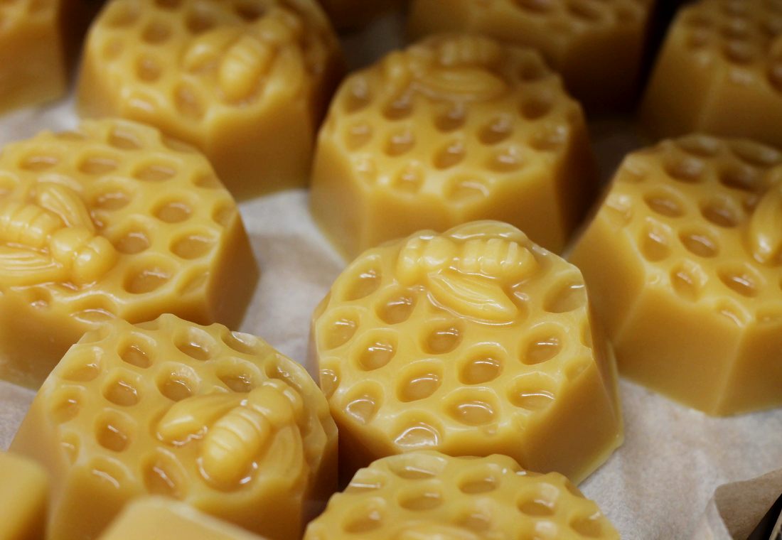 pure beeswax honeycomb blocks for Do it yourself recipes