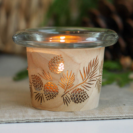 Lantern Cozies x Honey Candles Pinecone Gift Set