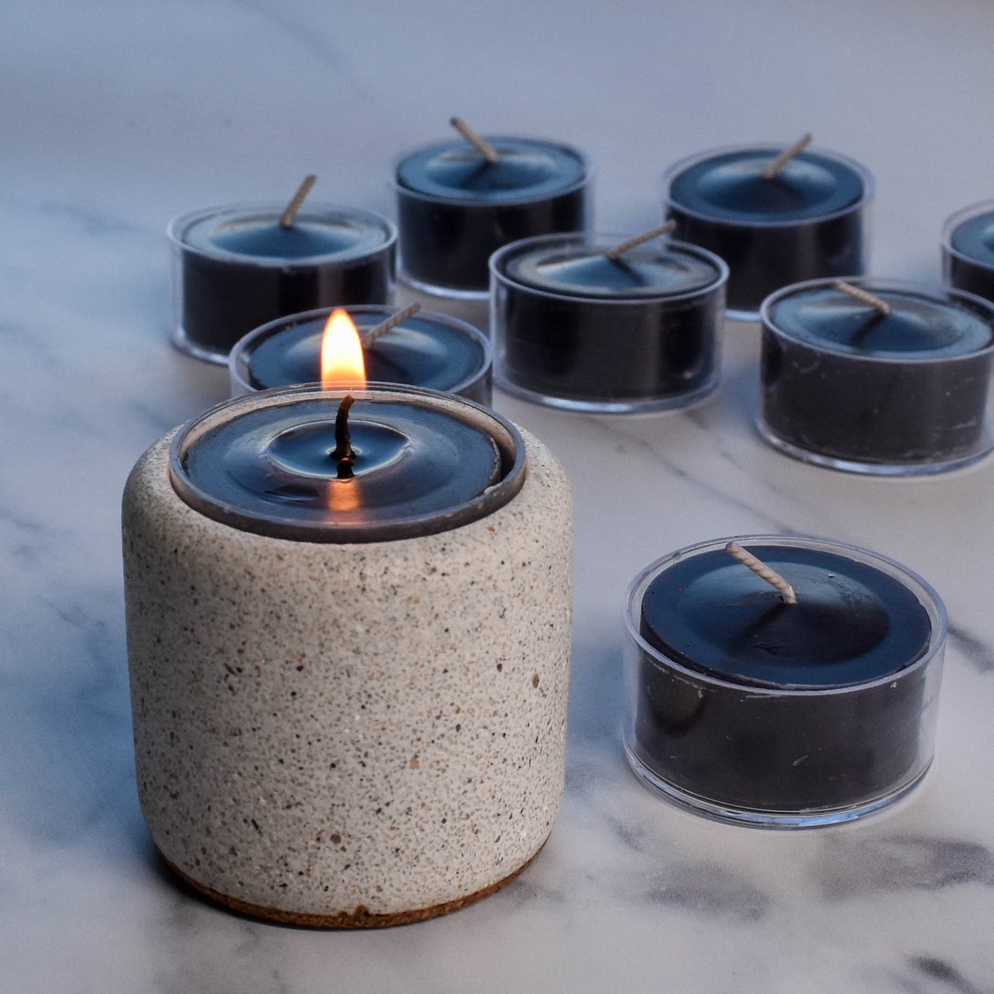 Black Beeswax Tealight Candle - Clear Cup